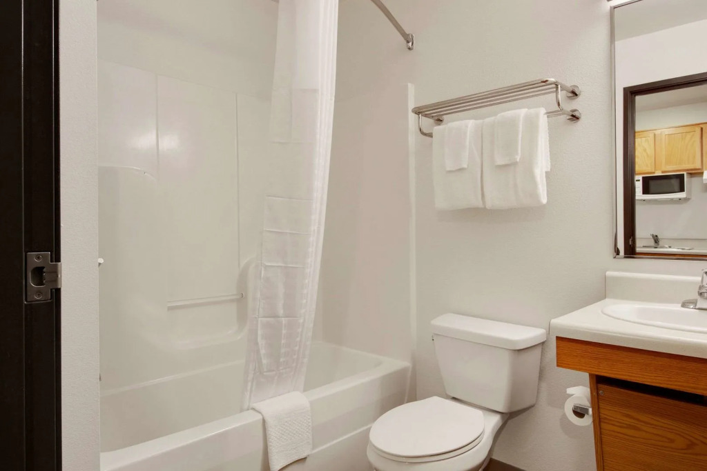 WoodSpring Suites Conroe
