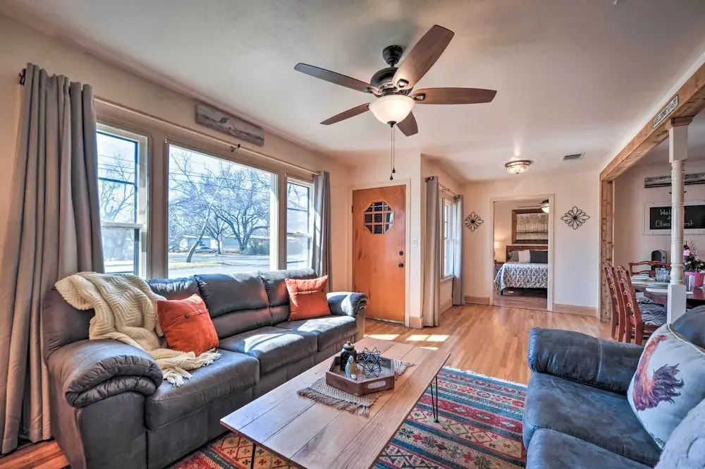 Fredericksburg Vacation Rental Near Downtown!