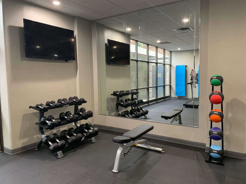 Best Western Plus Clarks Summit Scranton Hotel