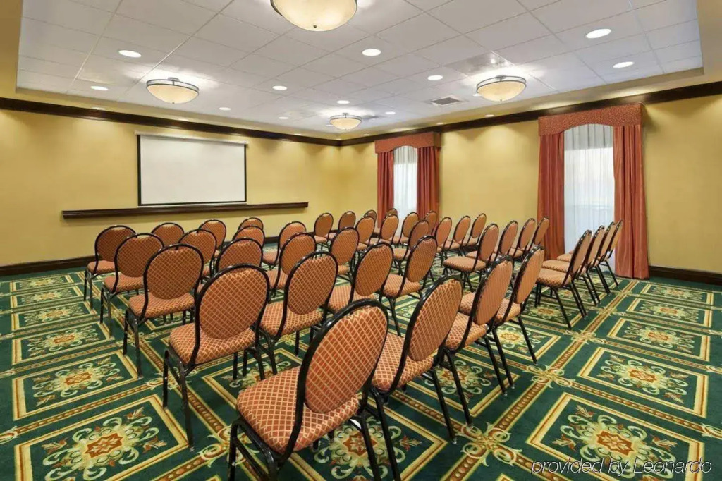 Hampton Inn & Suites Hartford-Manchester