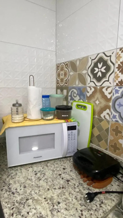 Apartamento 2 Quartos c/ Vaga de Estacionamento