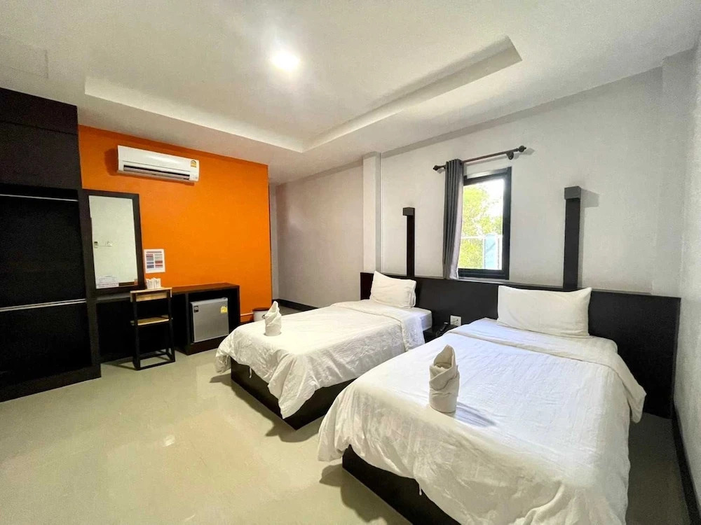 Nakarin Hotel