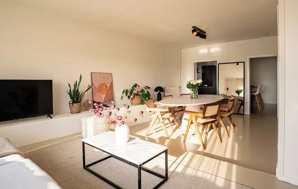 Maas Suites - The River House