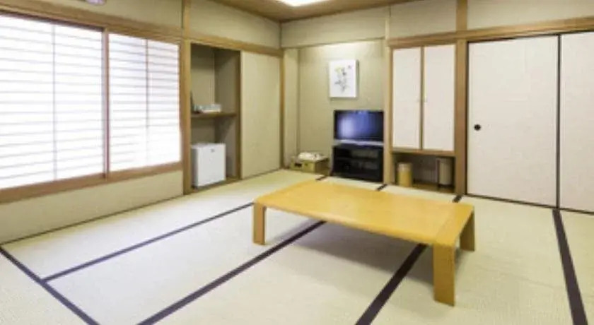 Sanbonmatsu Royal Hotel
