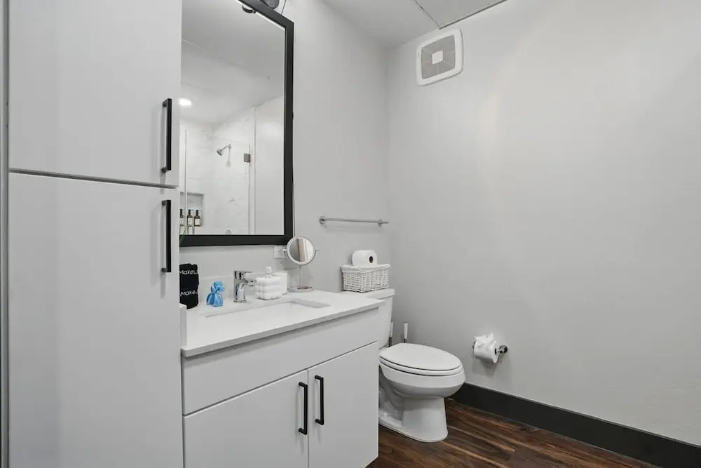 6min to Domain 12min DT Studio- Pool Parking