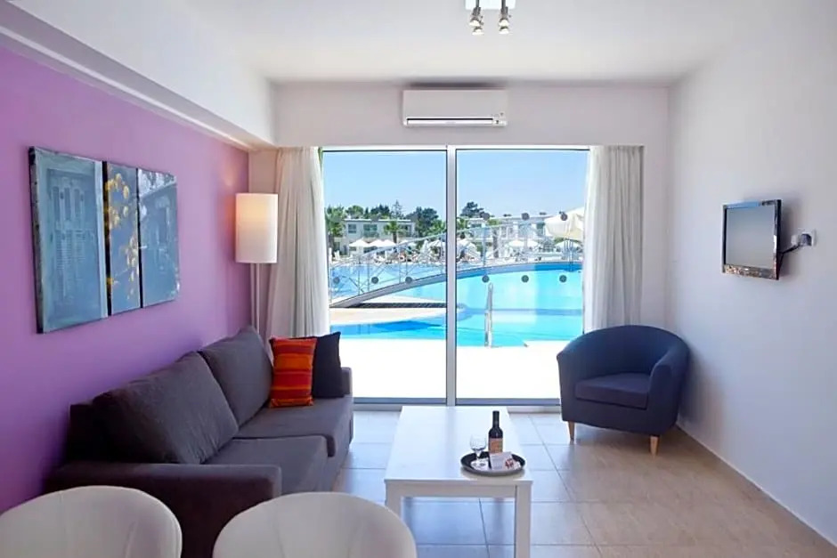 Sunprime Ayia Napa Suites