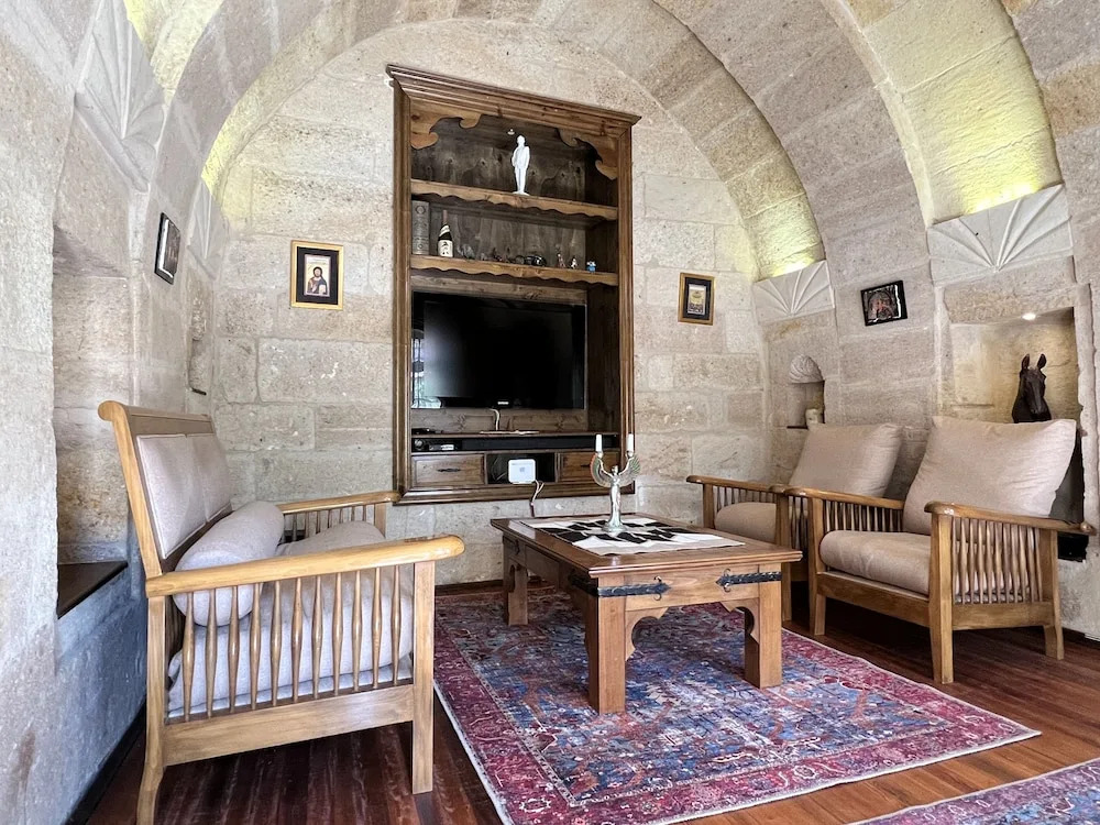 Kayhan Cave Villa