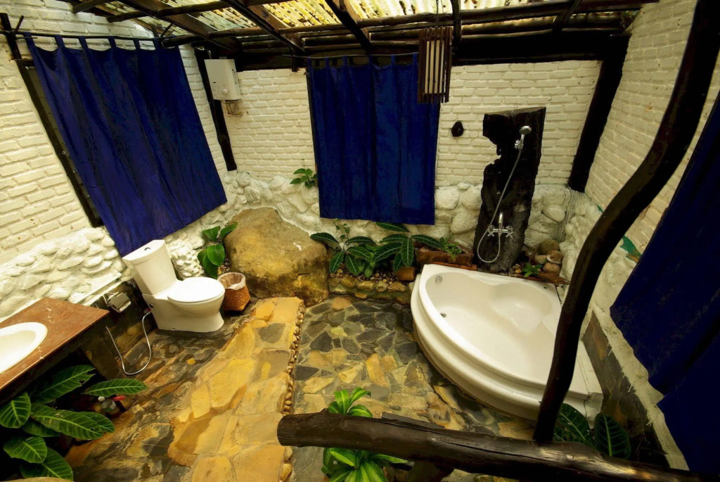 Tharnthong Lodges