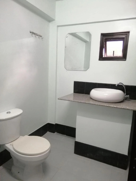 wombats beach resort,hotel, bar and restaurant