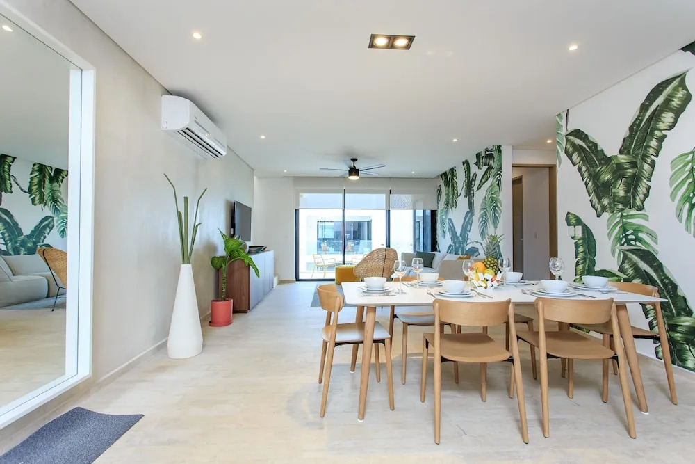 Beautifully Minimalistic Studio Wrapped in Nature by Stella Rentals
