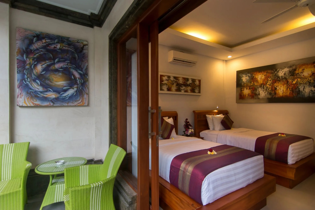 Amoya Inn