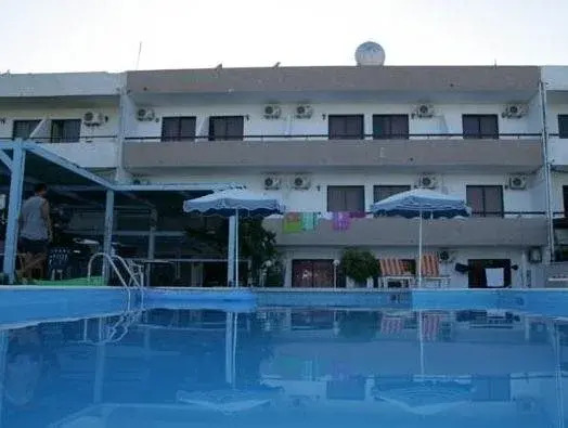 Ikaros Studios