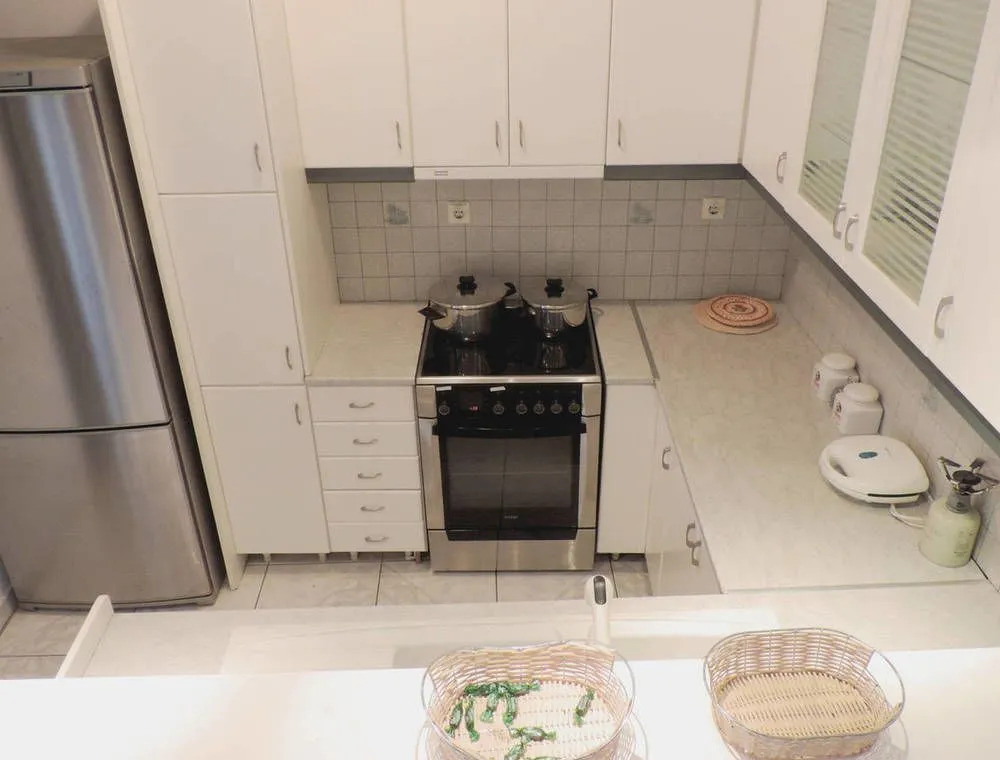 Spacious Apartment near Panormou subway st.