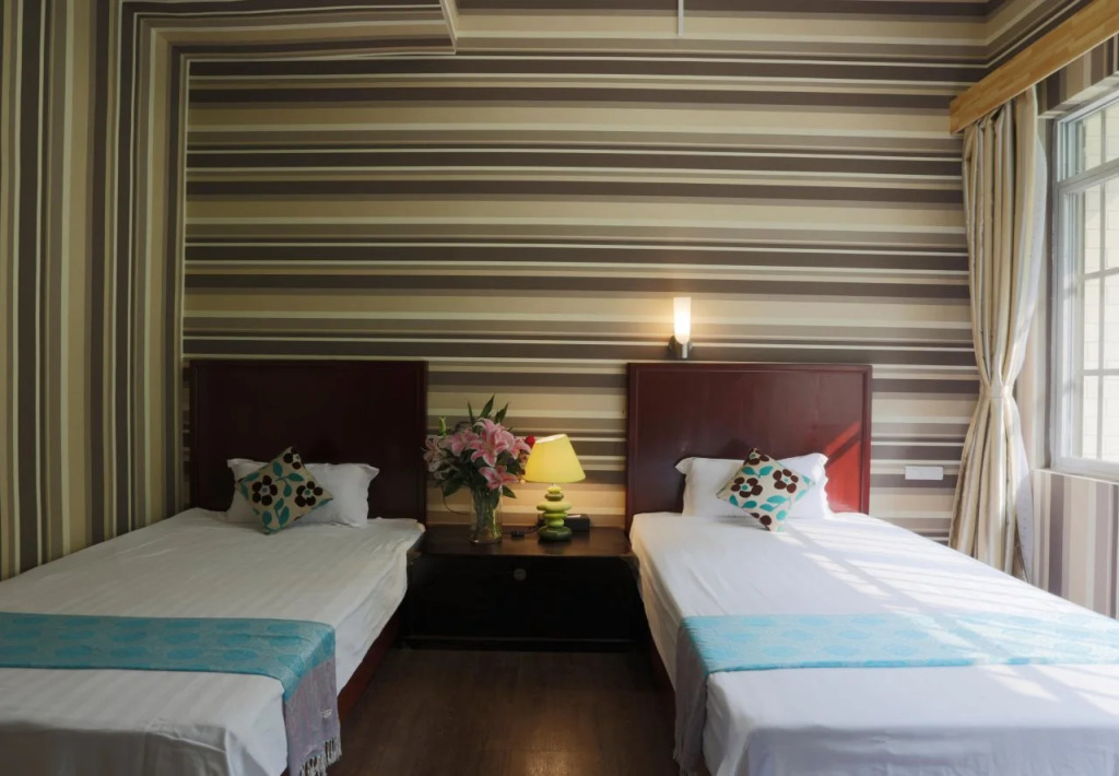 CTN Karst Inn