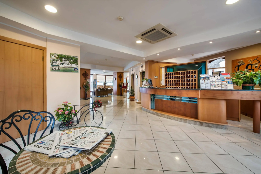 Apulia Hotel Taranto Ara Solis