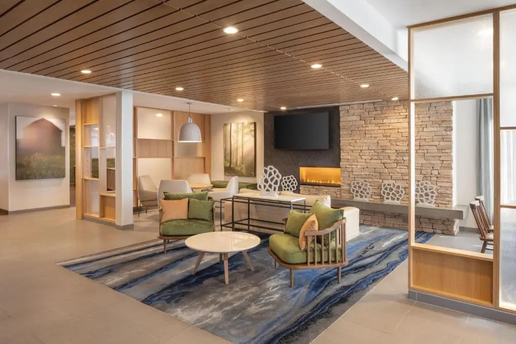 Fairfield Inn & Suites by Marriott Fresno North/Shaw Avenue
