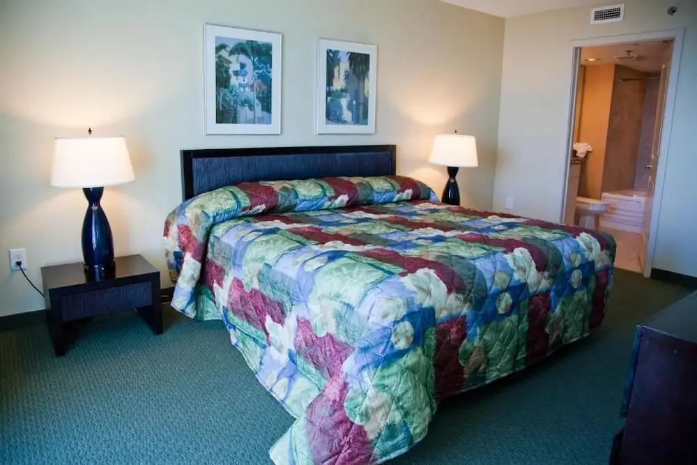 Seaside Resort 1006