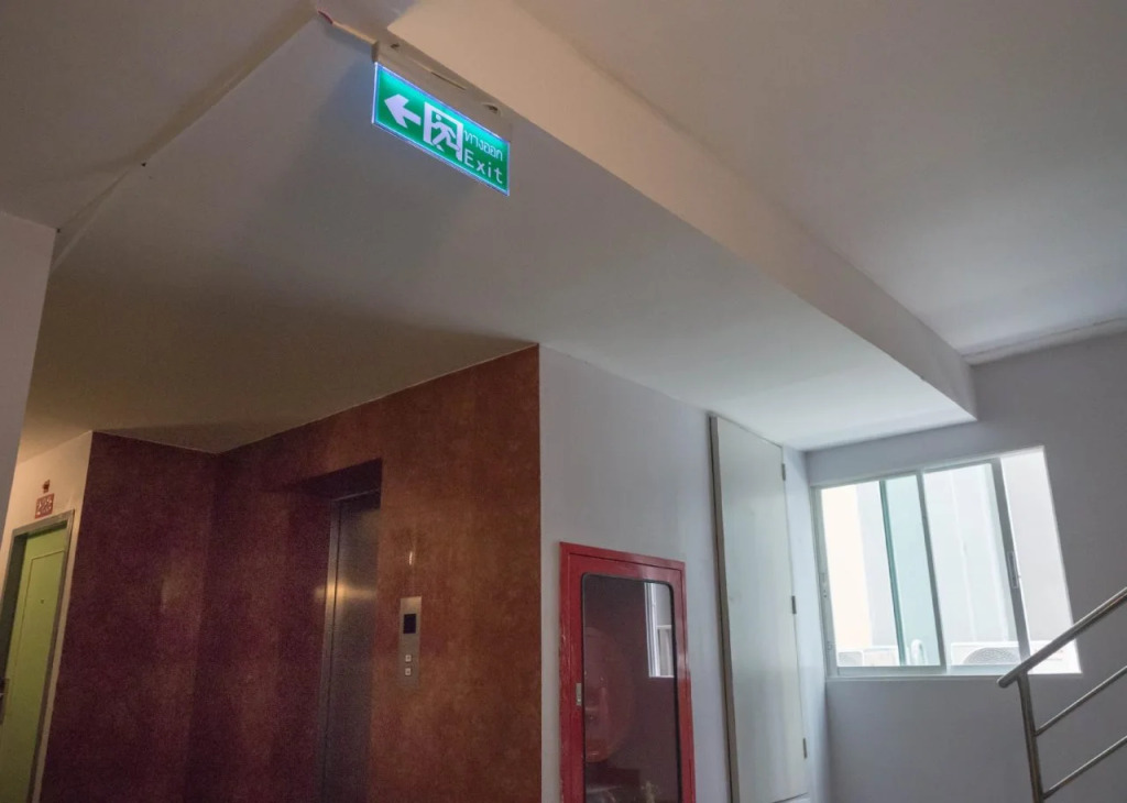 BIRD Room Hotel