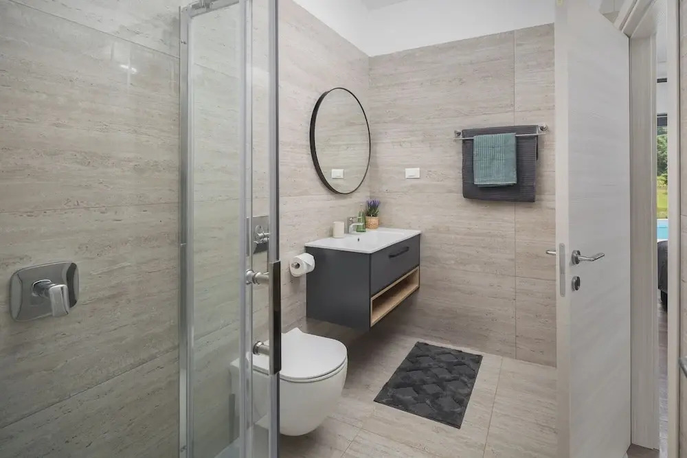 Residence Villa Manuela - Pool & Jacuzzi - Batlug