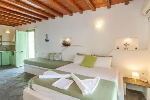 Parathyro sto Aigaio 2 - Small Suites