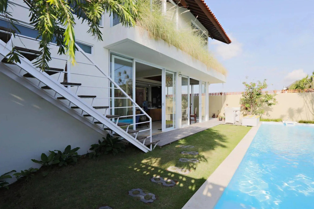 Villa A Villa
