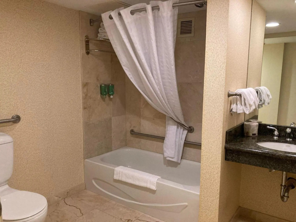 Lake Louise Inn