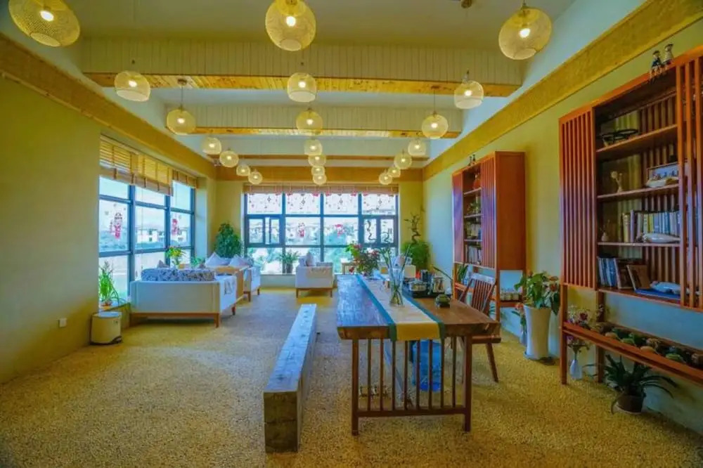 Yiyun Botique Inn Water Front Villa