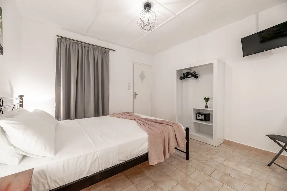 Zante Riva Studios