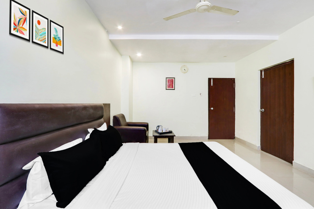 Townhouse Dwarka Nagar Near Ramatalkies