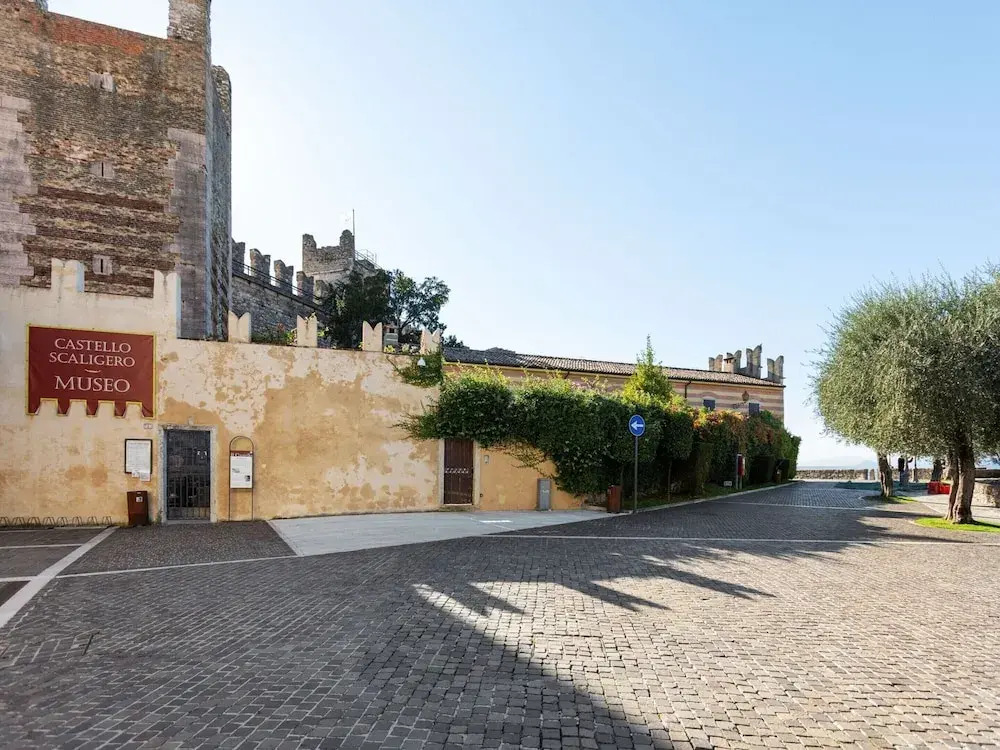 Apartment in Torri del Benaco Near Lake Garda