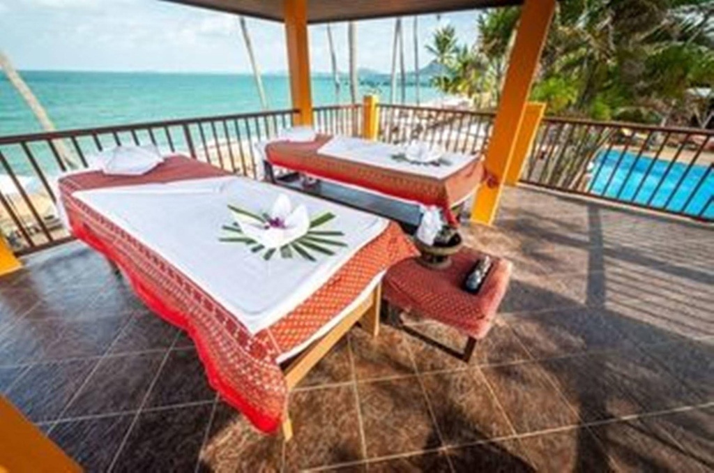 Pinnacle Samui Resort
