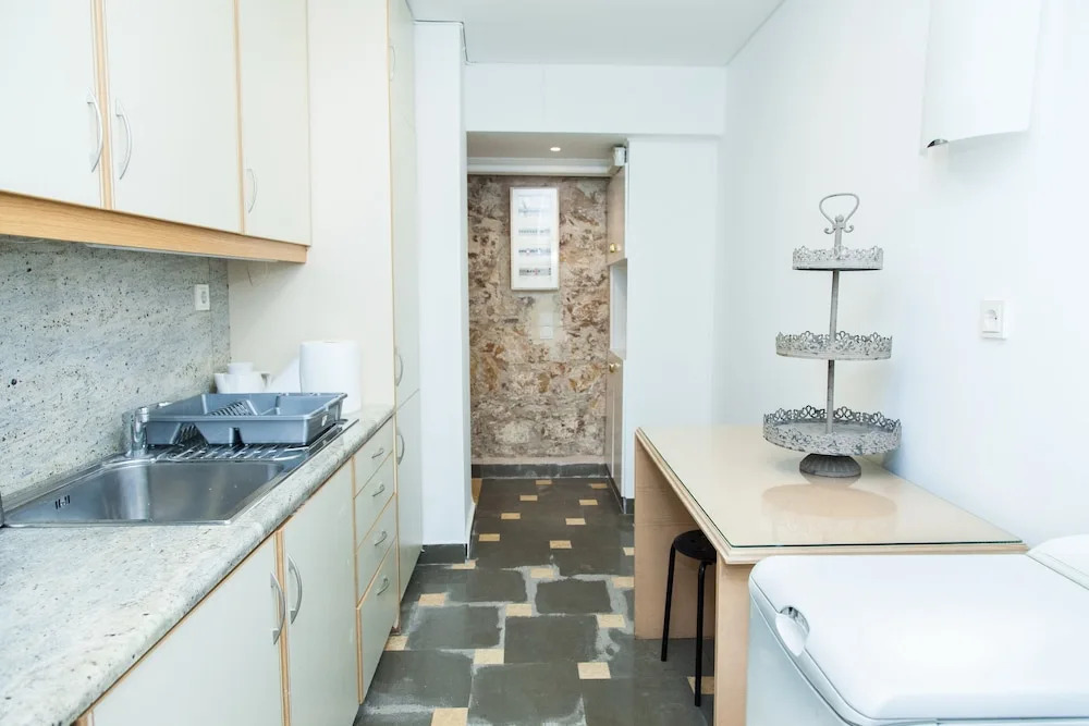 Chic Charming Central Athens Apt.