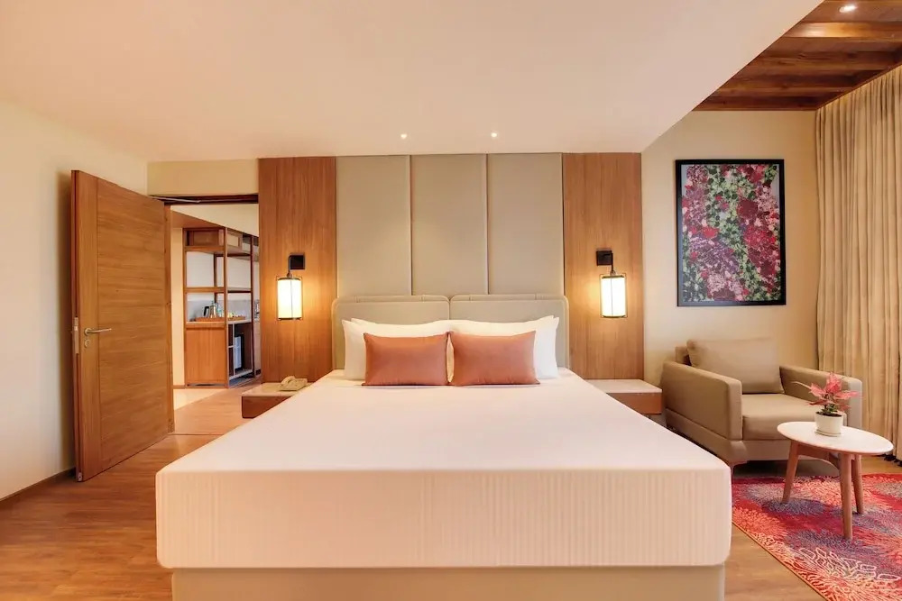 Lemon Tree Hotel, Mall of Dehradun, Dehradun