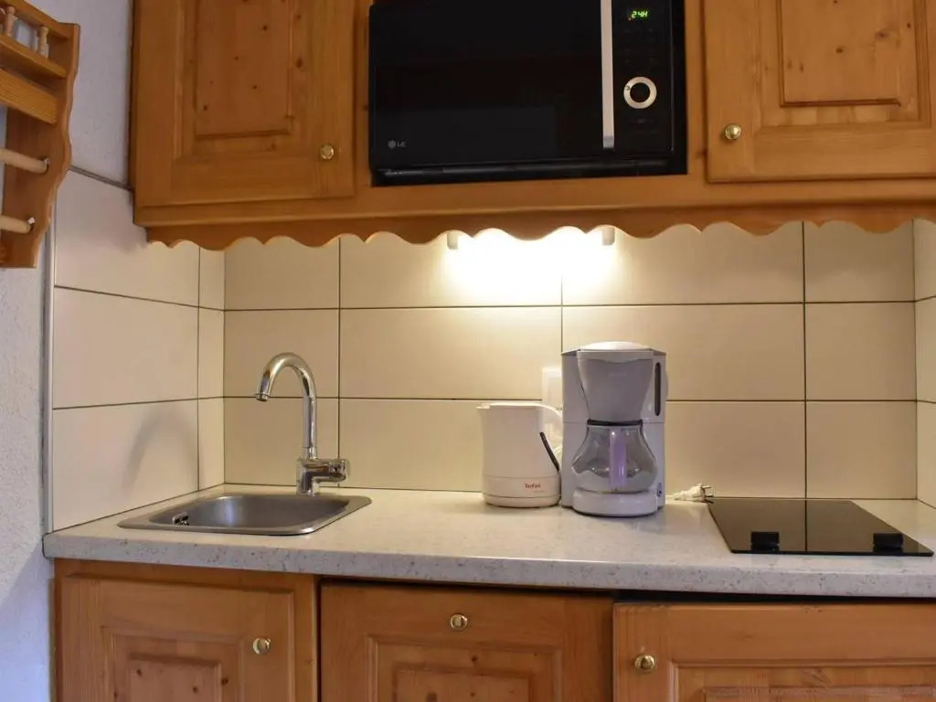 Appartement Méribel, 1 pièce, 3 personnes - FR-1-180-34