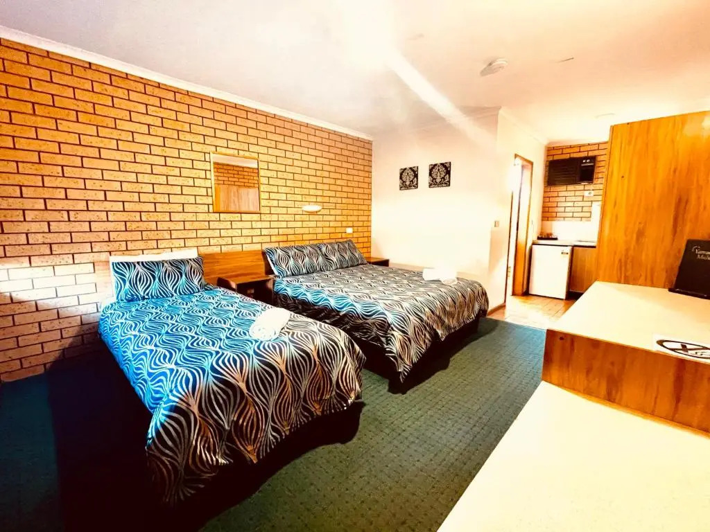 Lake Mulwala Hotel