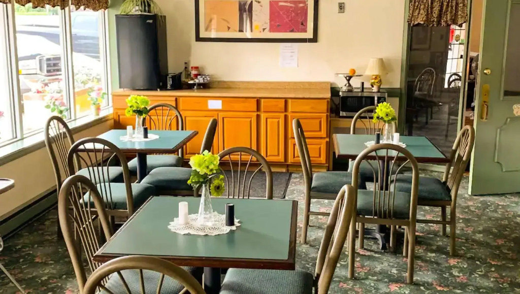 Surrey Inn Ashland