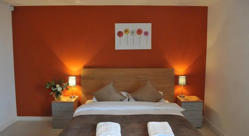 Base Serviced Apartments - East Village