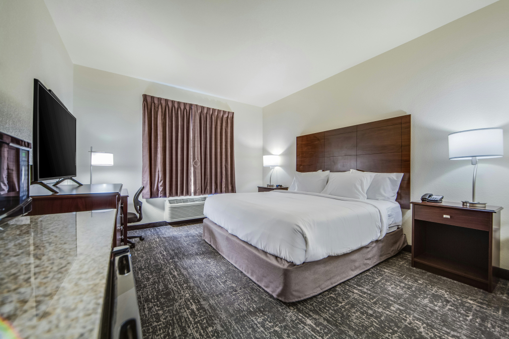 Cobblestone Hotel & Suites - Cozad