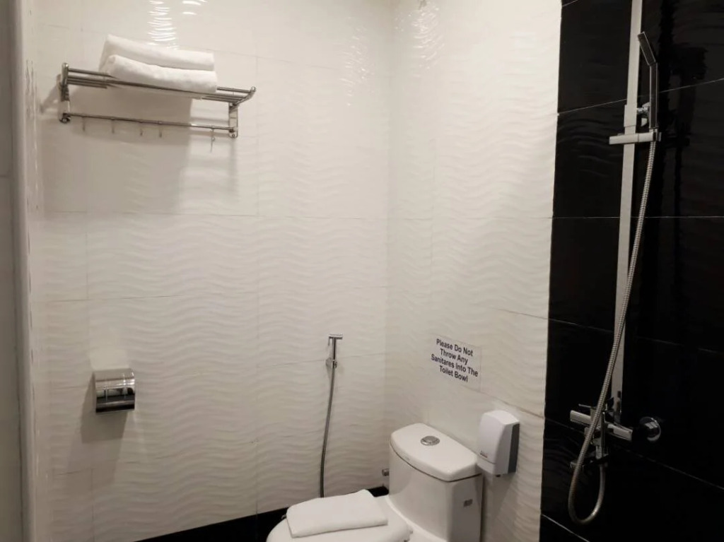 De Kpmj Boutique Hotel