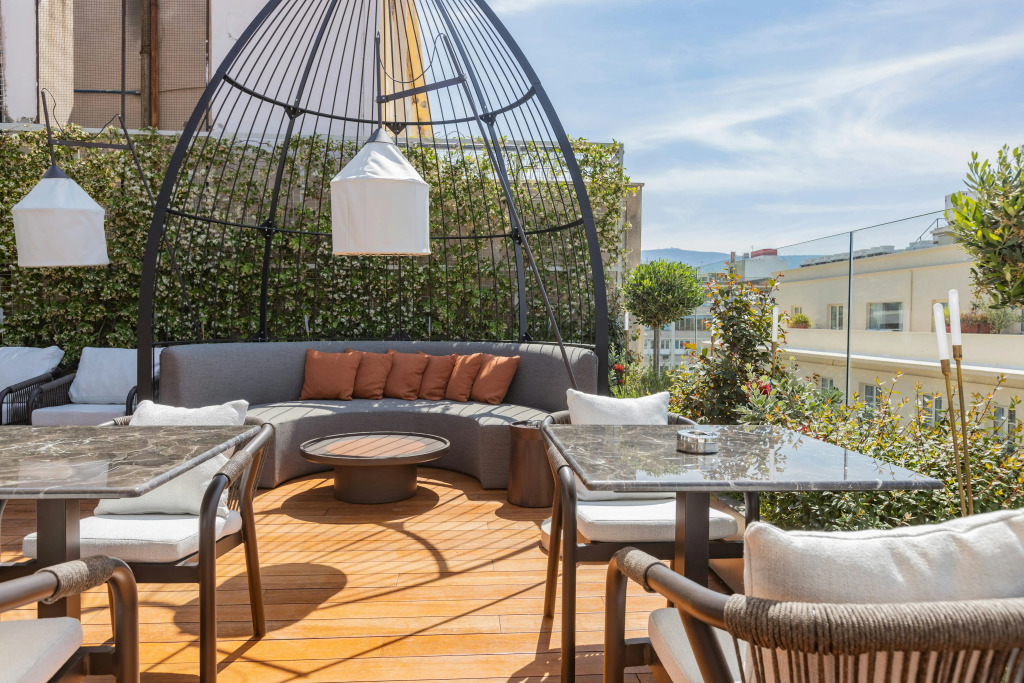 Adia Aluma Athens, Curio Collection By Hilton