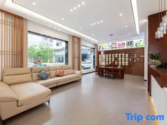Qingshe·Chenxing Inn (Qishierqilou High-speed Railway West Station)