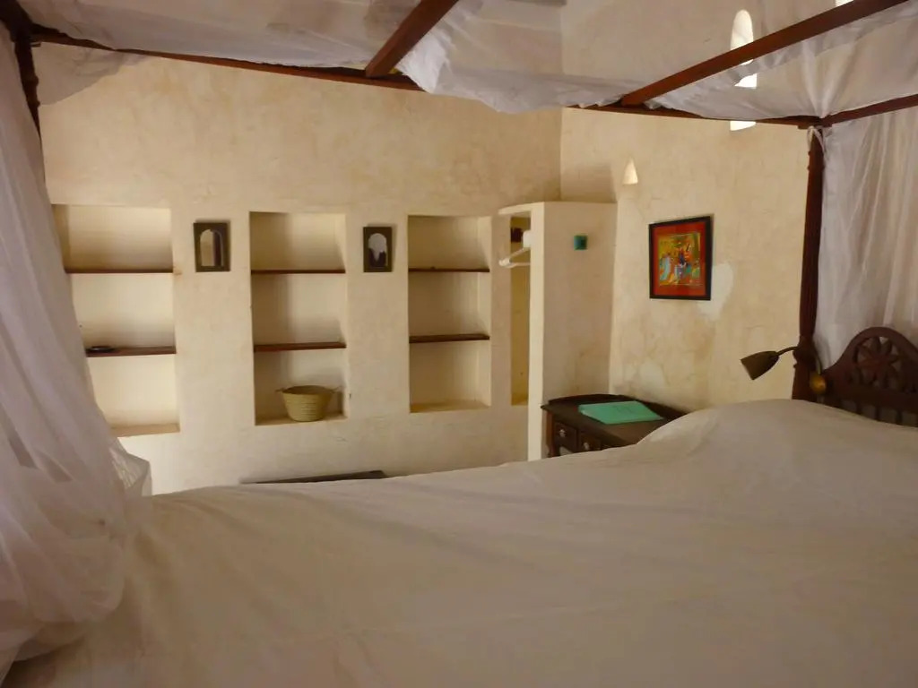 Subira House
