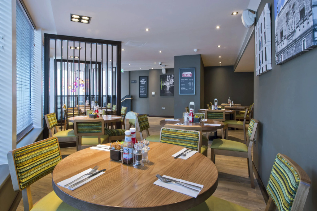 Premier Inn London Southwark - High St