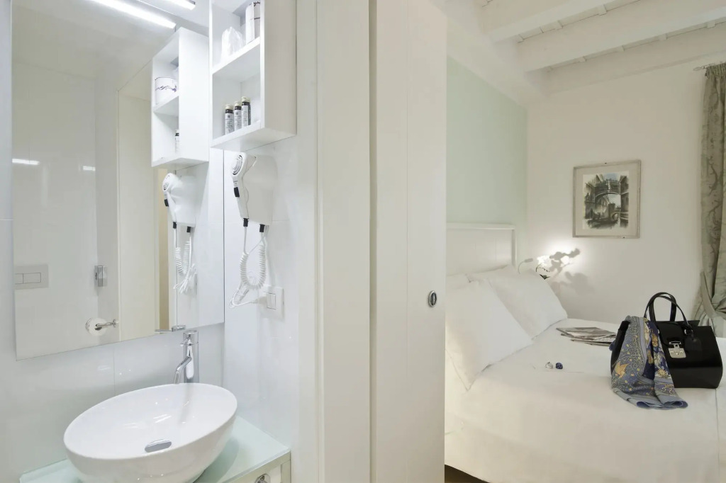 Chiara Apartment