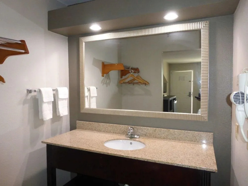 Americas Best Value Inn