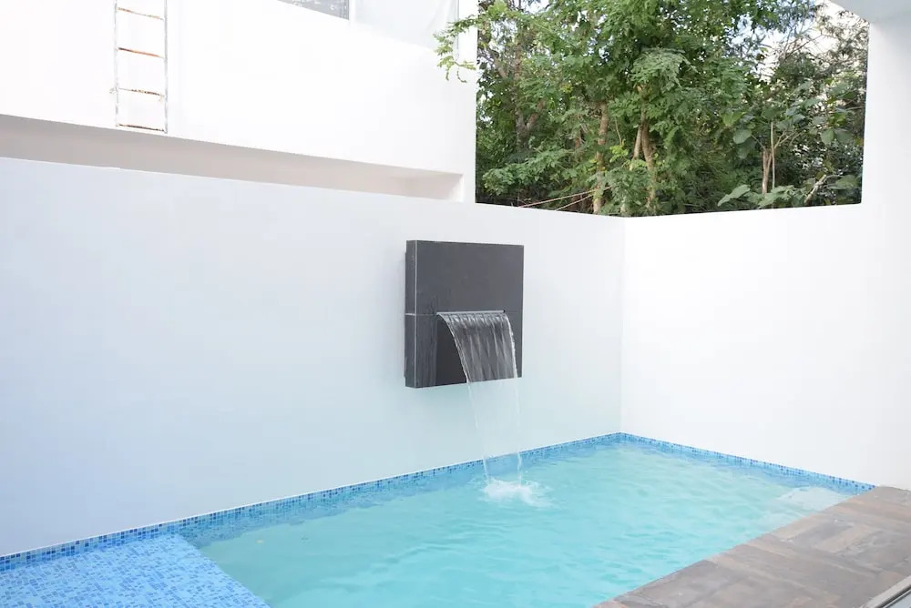 House in Cancun Near to the Airport, in a Family Neighborhood