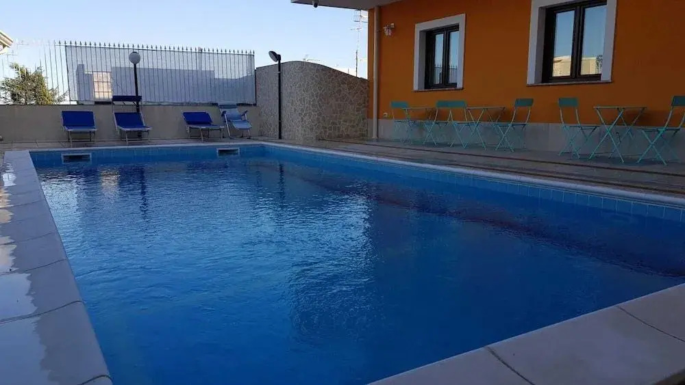 LAURORA