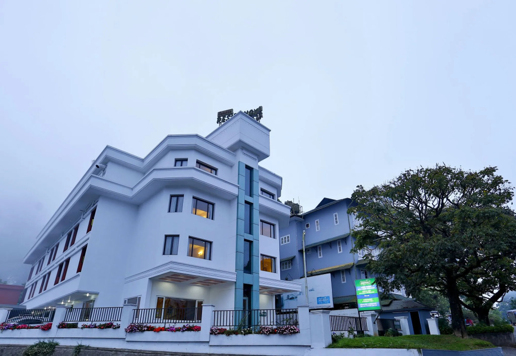 Issacs Residency