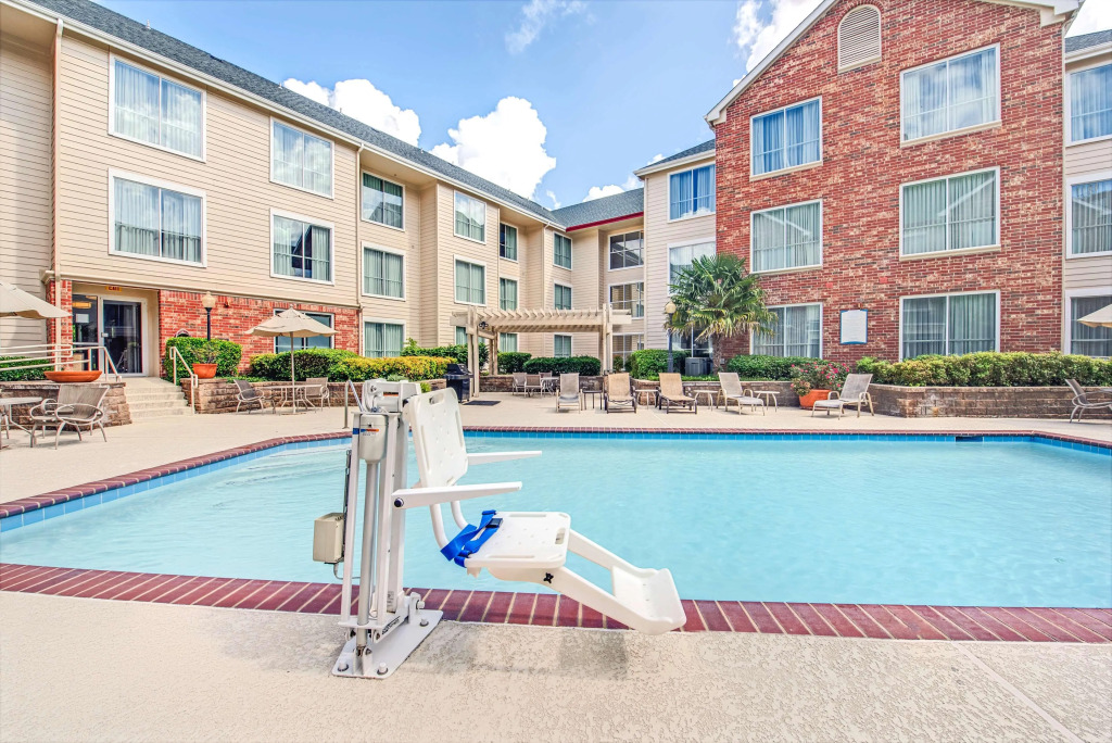 Hawthorn Suites By Wyndham Dallas Park Central
