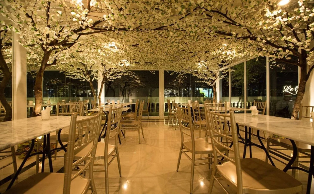 Le Paradis Bangkok